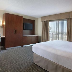 King Room Mobility Access or Non-Smoking